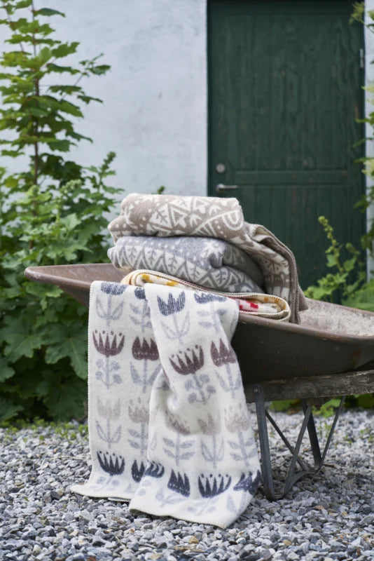Koc wełniany ekologiczny Klippan Tulip Grey