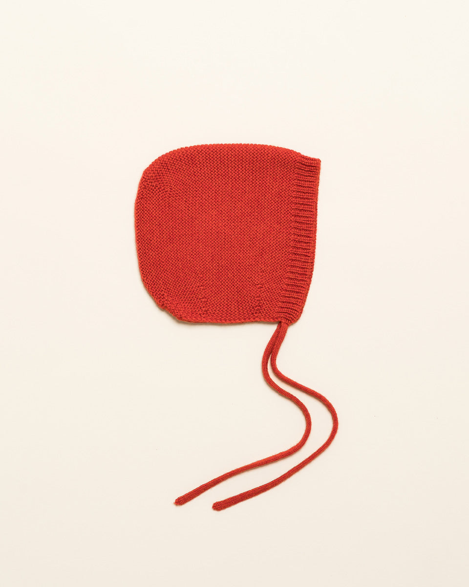 Hvid strikmutsje Dolly - Red