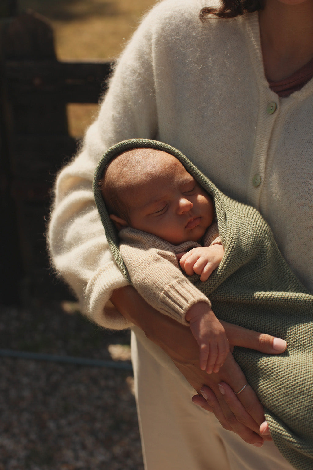 Weißer Kokon - Artischocke