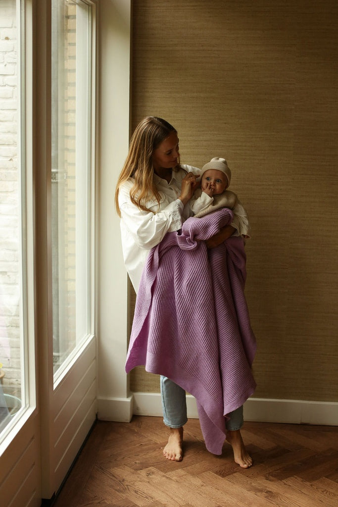 Hvid-Decke Gaston AW25/26 – Lavendel