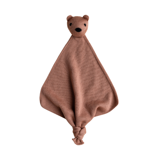 Hvid Teddy Tokki wollen knuffeldoekje in de kleur terracotta - de Wevershoek