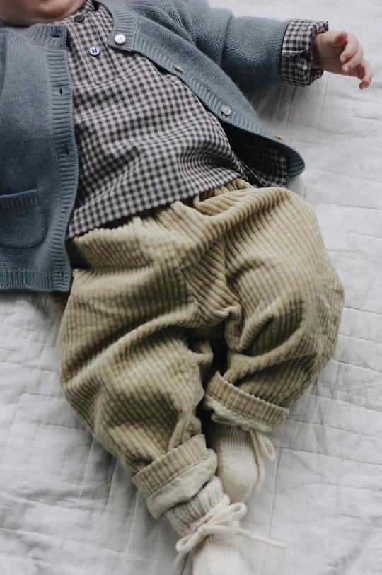 Lalaby cotton mega corduroy baby pants Charlie – Olive