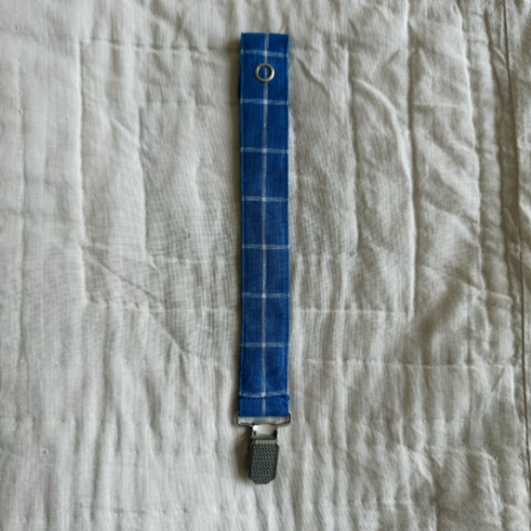 Lalaby Linen/Cotton Pacifier Clip – Art Blue
