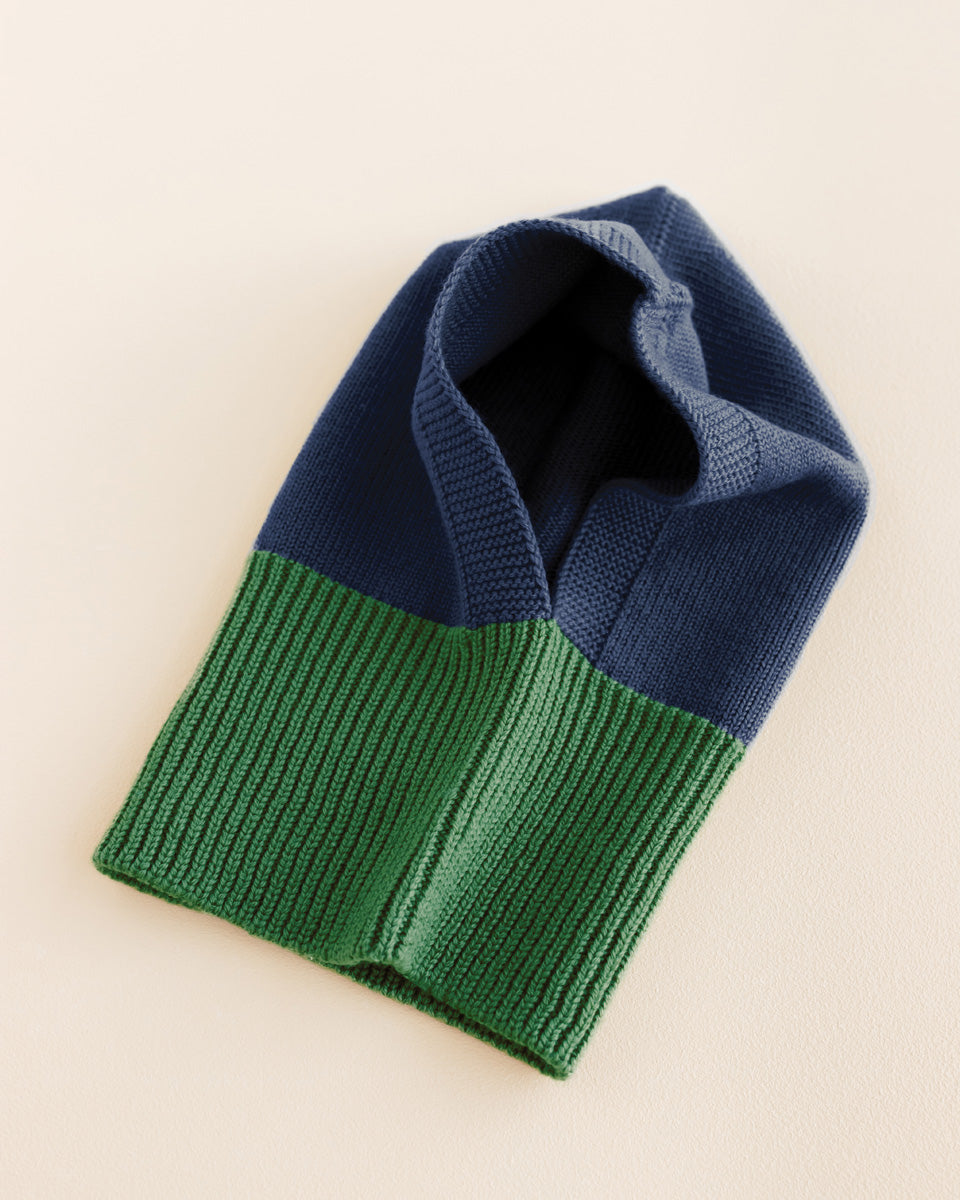 Hvid-Sturmhaube Eddy - Blau / Gras