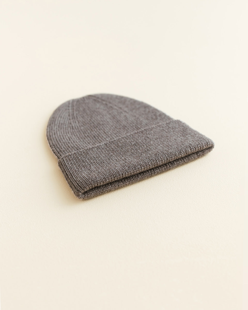 Hvid beanie Fonzie newborn - Otter