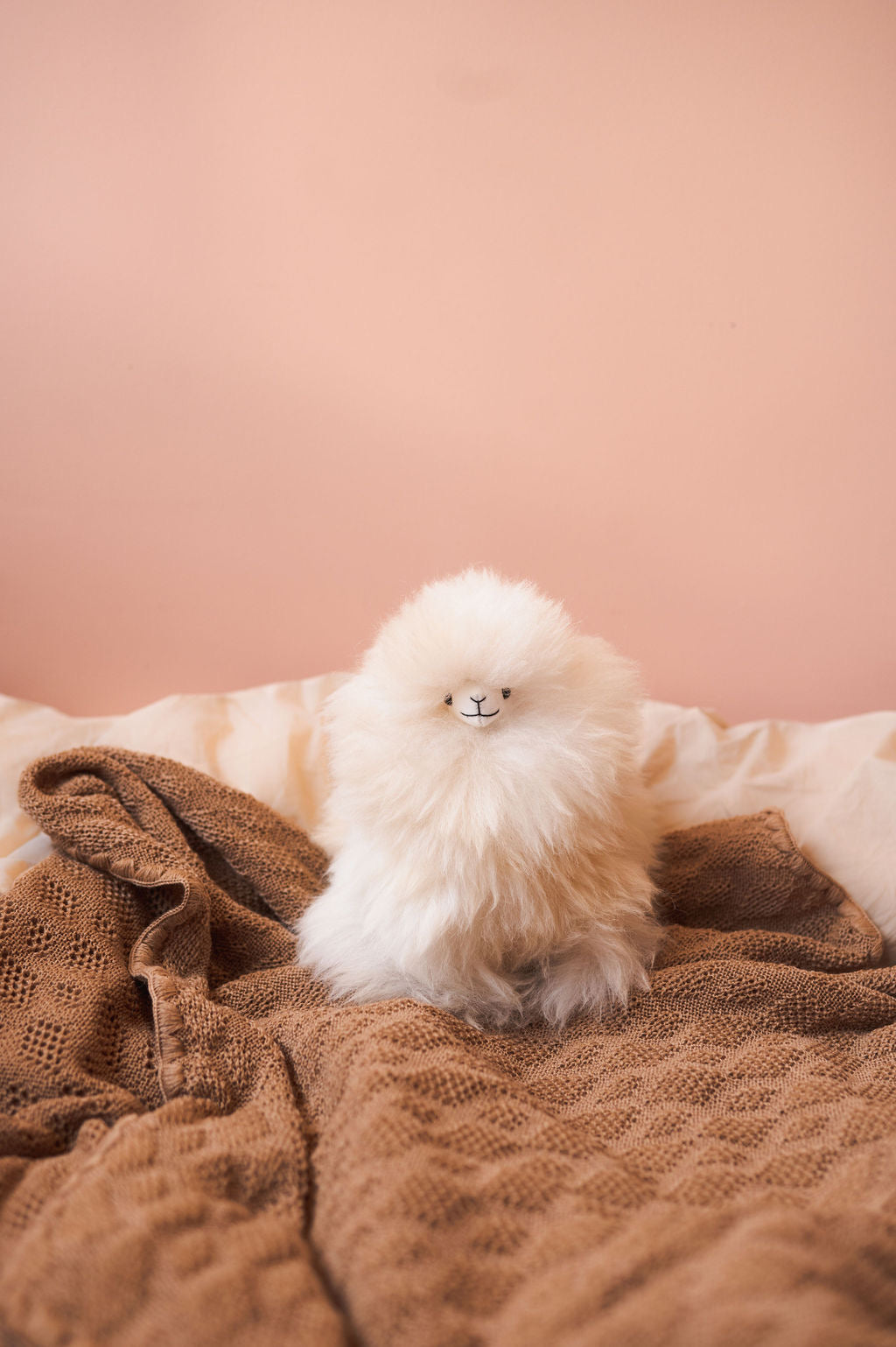 DISANA-WOLLEN-BABYDEKEN-CARAMEL