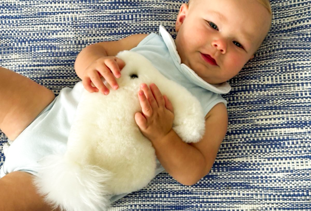 FLATOUTbunny baby - Milk