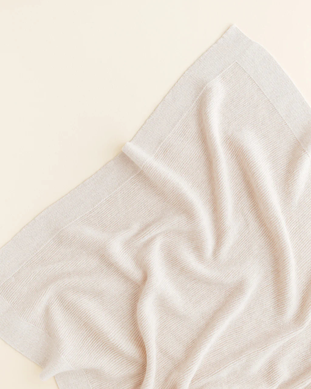 Hvid Decke Gust - Creme