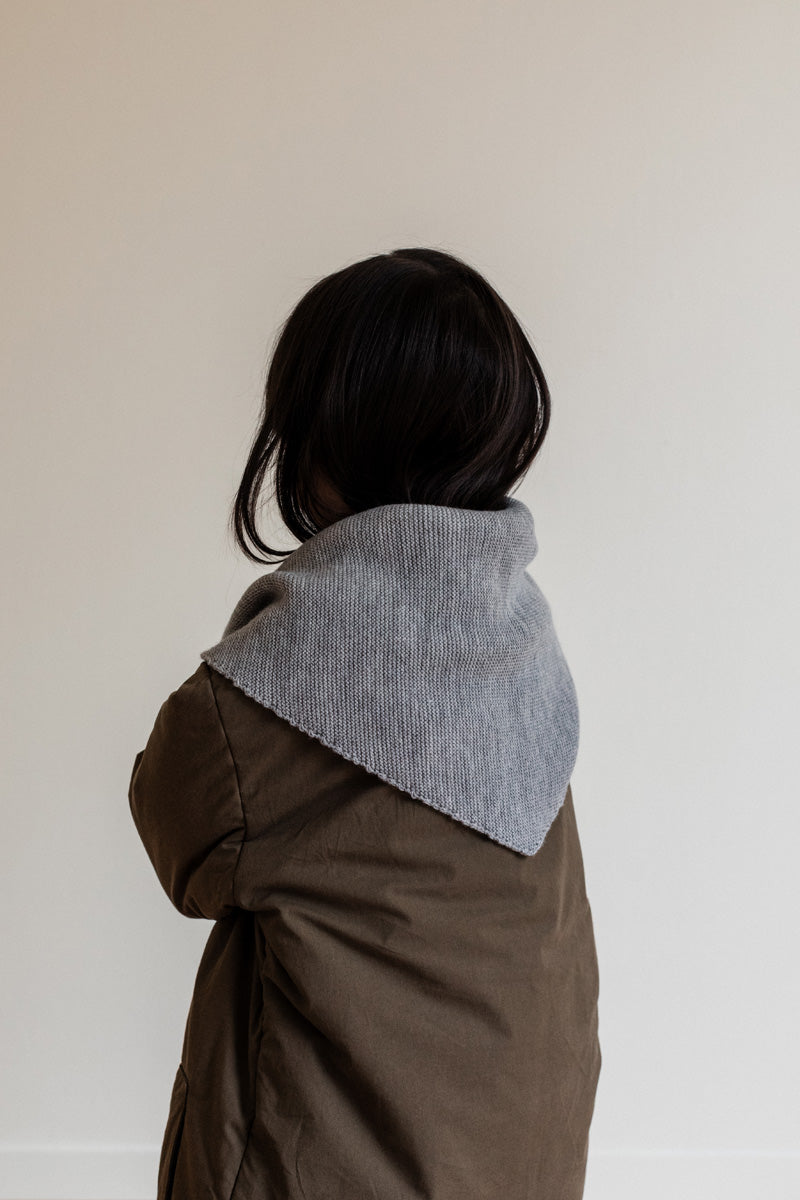 Hvid sjaal Josephina - Grey Melange
