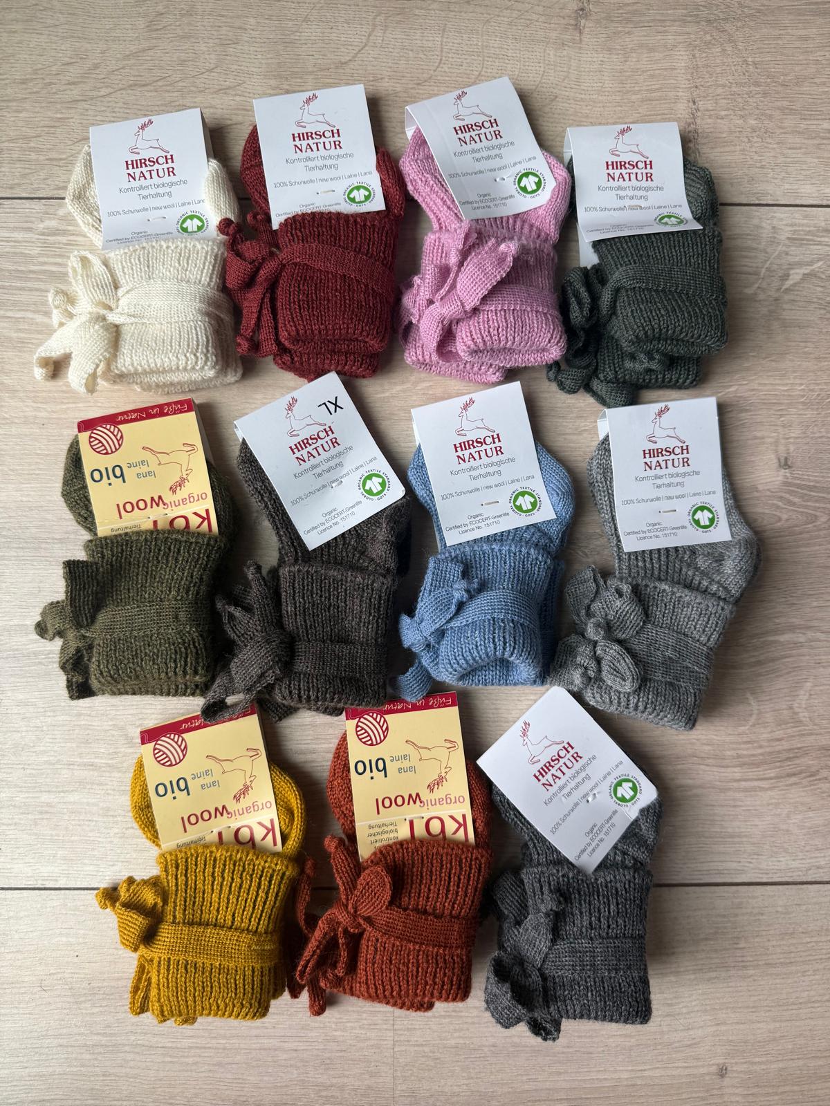 Hirsch Natur Strickschühchen - Hellblau